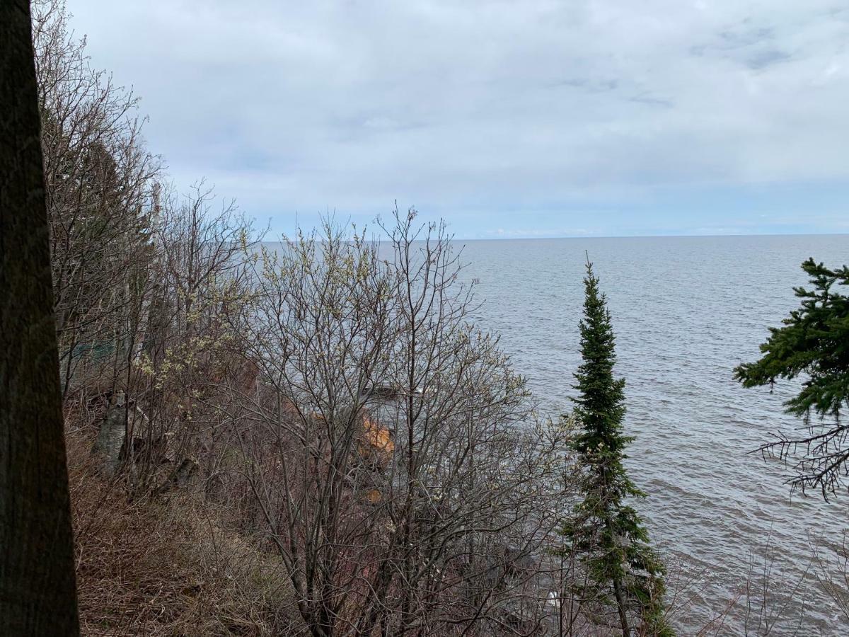 Cliff Dweller On Lake Superior Tofte Exterior foto